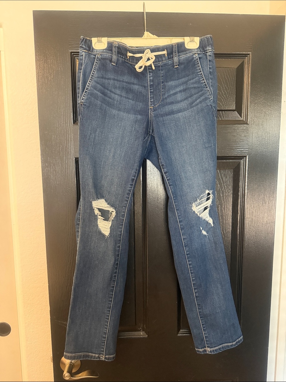 Women's Distressed Blue Denim Jeans
